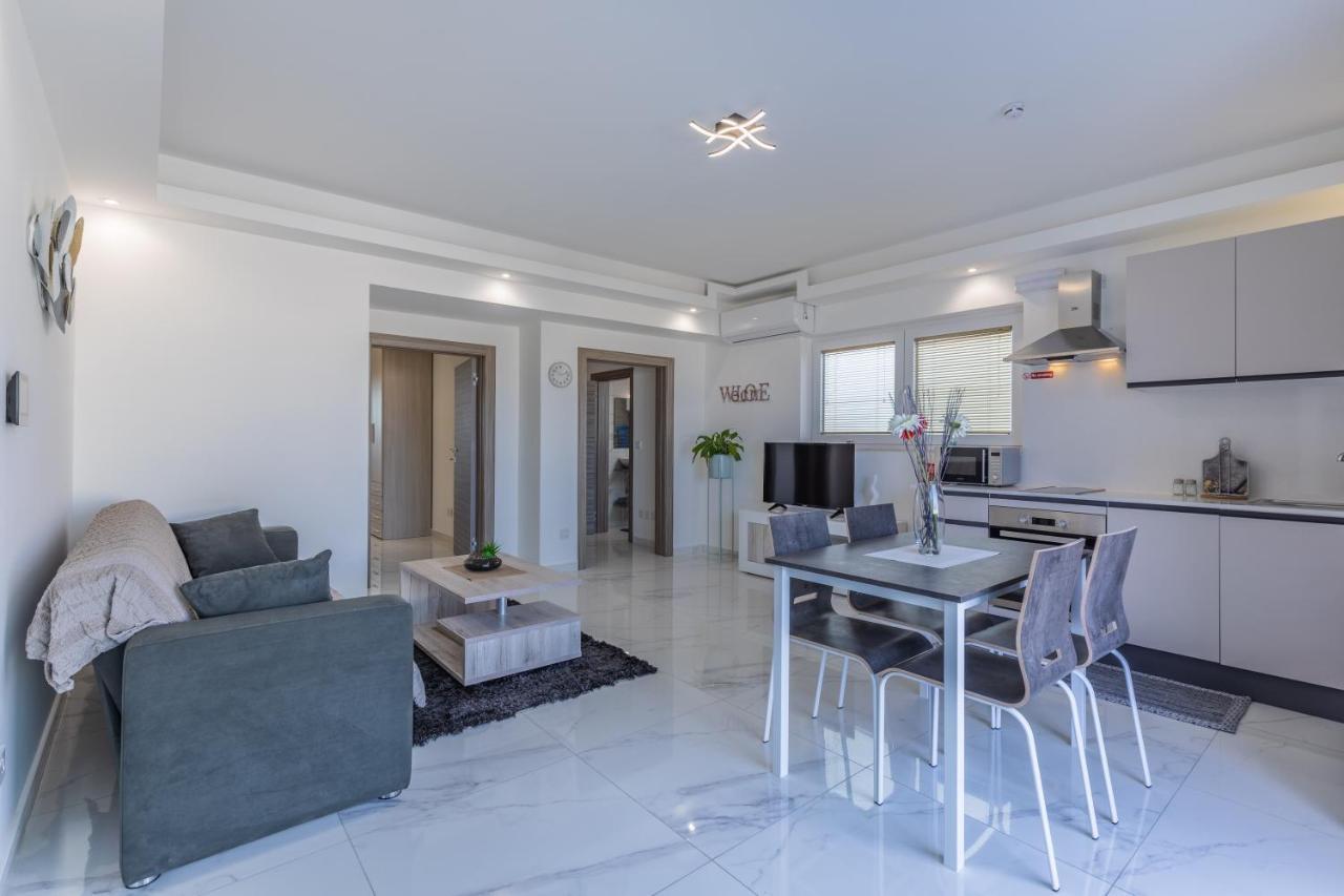 Terrace View-Stylish Two Bedrooms Fully Ac-Wifi Penthouse Msida Exterior photo