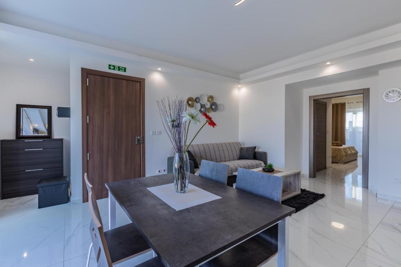 Terrace View-Stylish Two Bedrooms Fully Ac-Wifi Penthouse Msida Exterior photo