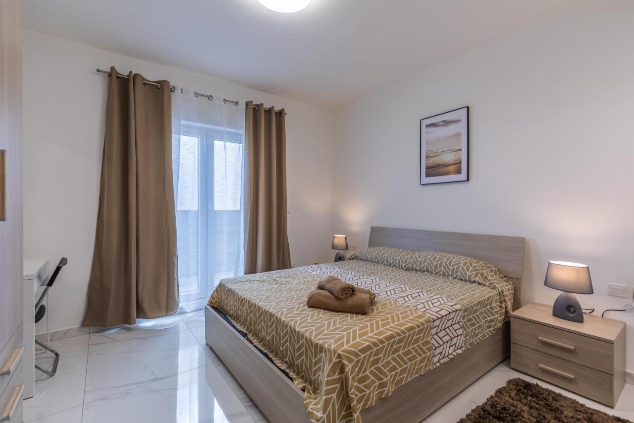 Terrace View-Stylish Two Bedrooms Fully Ac-Wifi Penthouse Msida Exterior photo