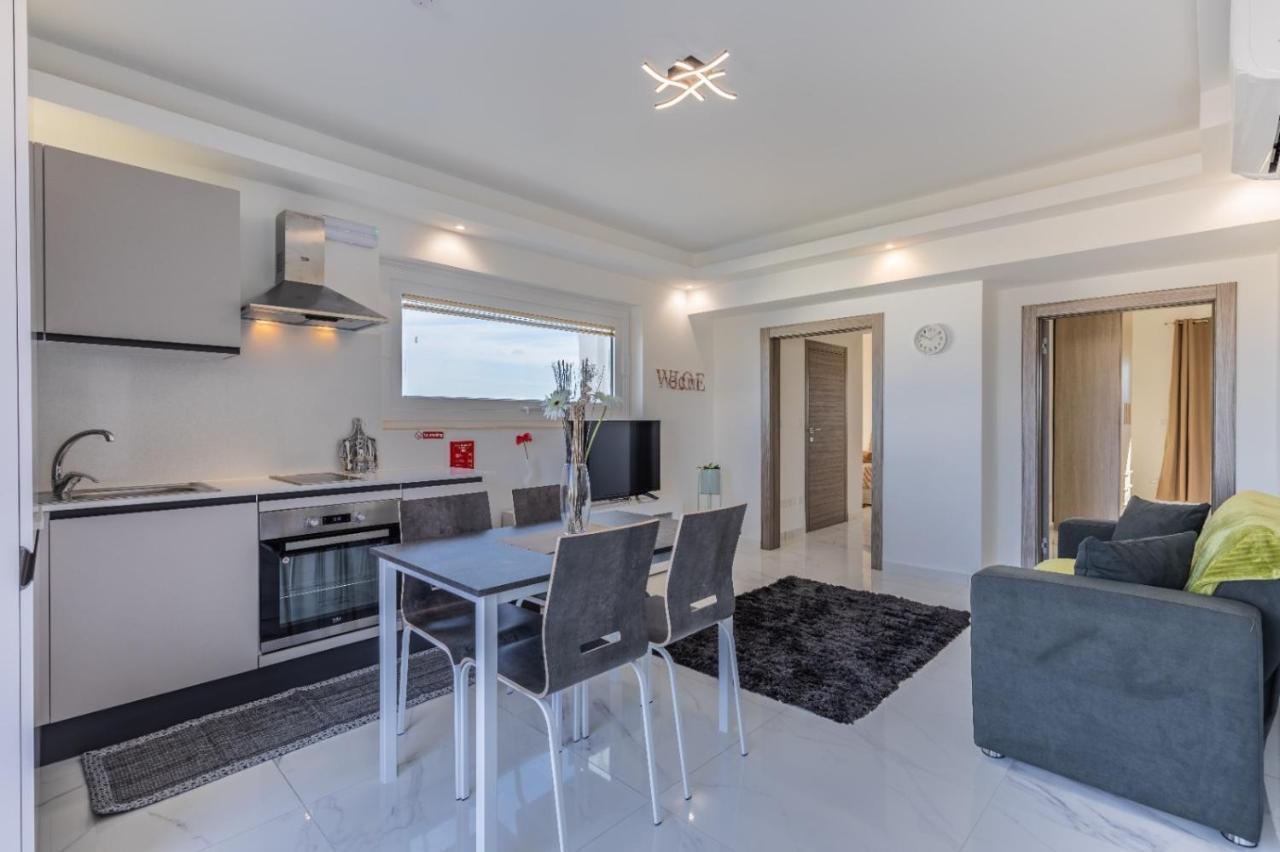 Terrace View-Stylish Two Bedrooms Fully Ac-Wifi Penthouse Msida Exterior photo